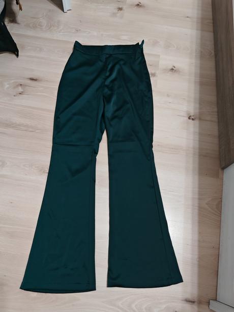 Saténové zelené nohavice m, m
