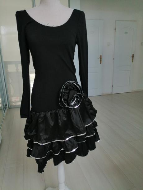 Saty na detský karneval, vel. 34, 