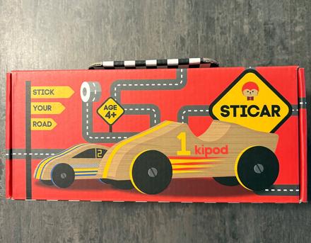 Sticar - autičko s lepiacou dráhou pc 30 eur, 