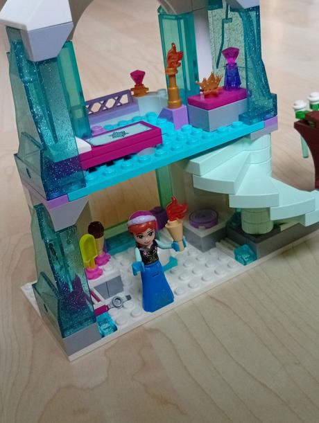 41062 elsin trblietavý ľadový palác,