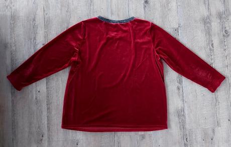 Zamatový slávnostný top, 48