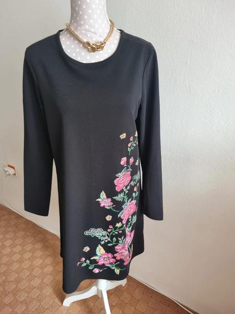 Čierne elastické šaty women veľ. 40, 40