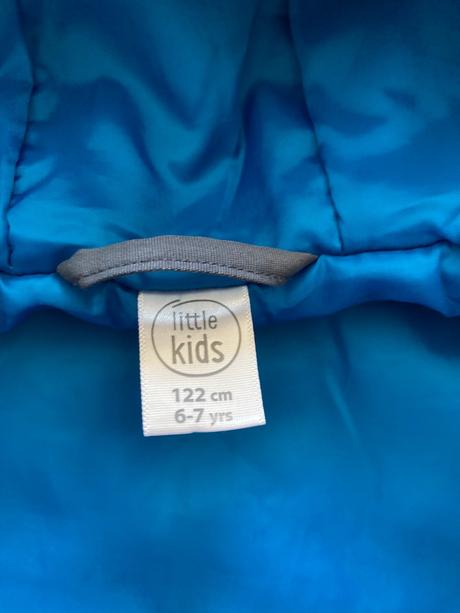 Krásna prechodná bundička, 122