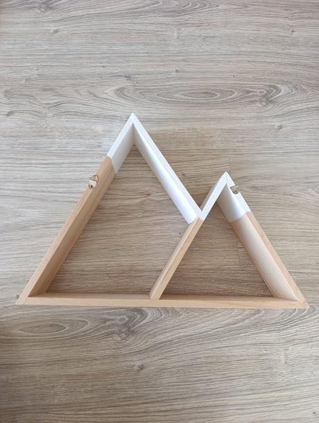 Drevená detská polica hory, 