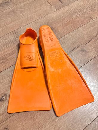 Plutvy flipper 28-30, 