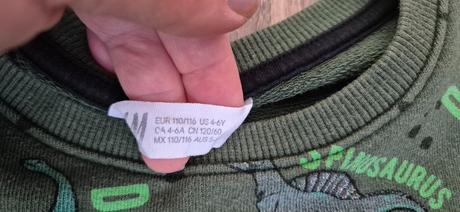 Mikina tmavozelená dinosaury, zn. h&m, veľ.110-116, h&m,110