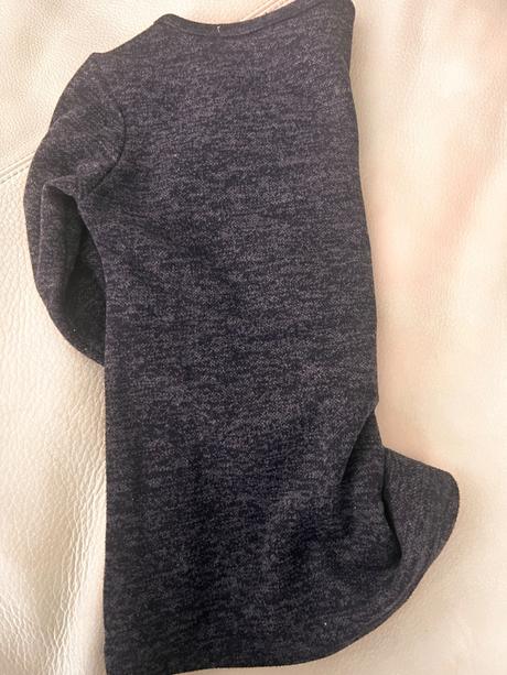 Zimný predĺžený nátelnik s meniacimi flitrami, 128