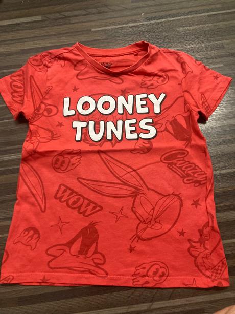 Pekne tricko looney, sinsay,122