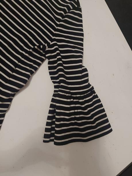 Hrubšie tričko/svetrík, s