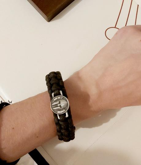 Spartan parakord náramok,