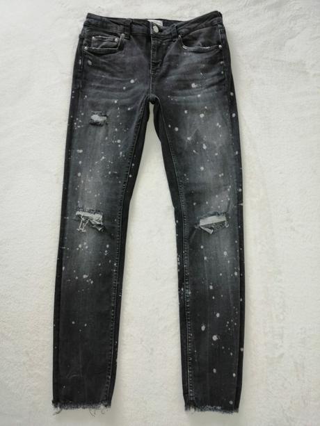 Suprové zaujímavé džínsy od zary, zara,36
