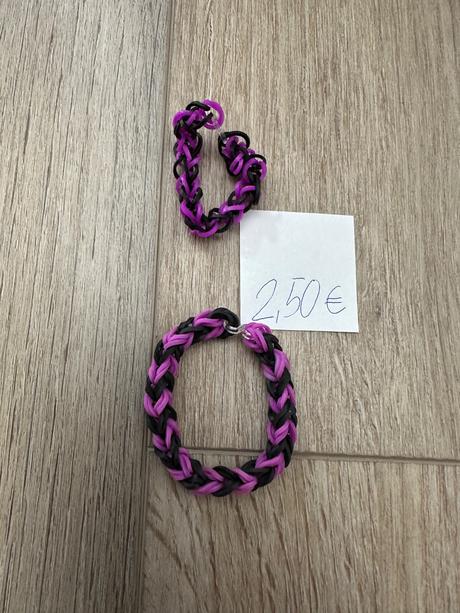 Náramok z gumičiek, 