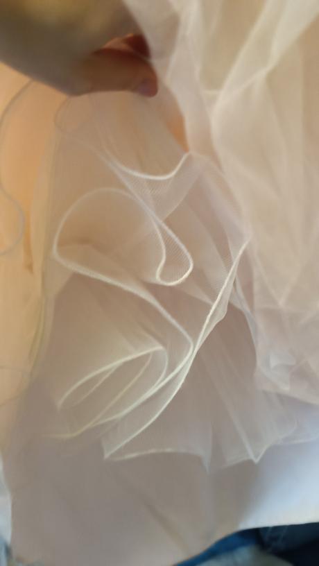 Nádherné šaty pre princeznú, 128