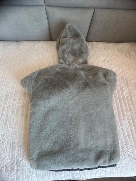 Bunda - kožúšok, zara,140