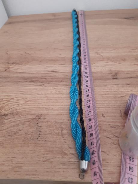 Retro jablonecká bižutéria, 