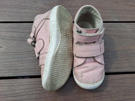 Rak topanky velkosti21,24,25,26,27,28 a papucky, rak,24