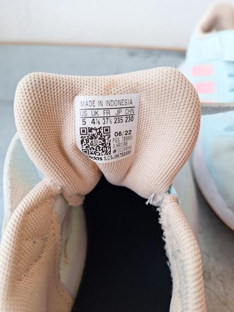 Tenisky adidas, adidas,37