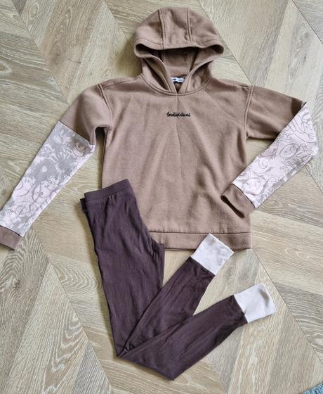 Mikina + legíny, sinsay,140