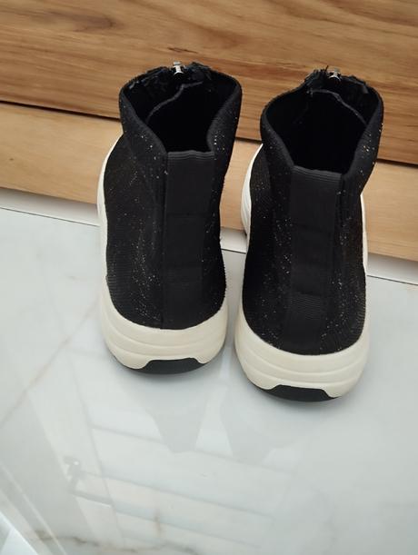 Tenisky, reserved,36