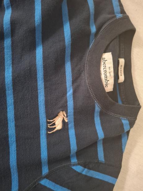 Bavlnené tričko tmavomodré s pásikmi, abercrombie&fitch,158