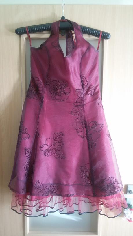 Spločenské šaty vo veľkosti 36 dvakrát oblečené, 36