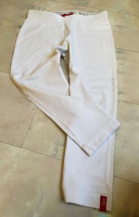 3/4 legíny, esprit,m