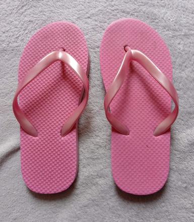 Dievčenské žabky, 29