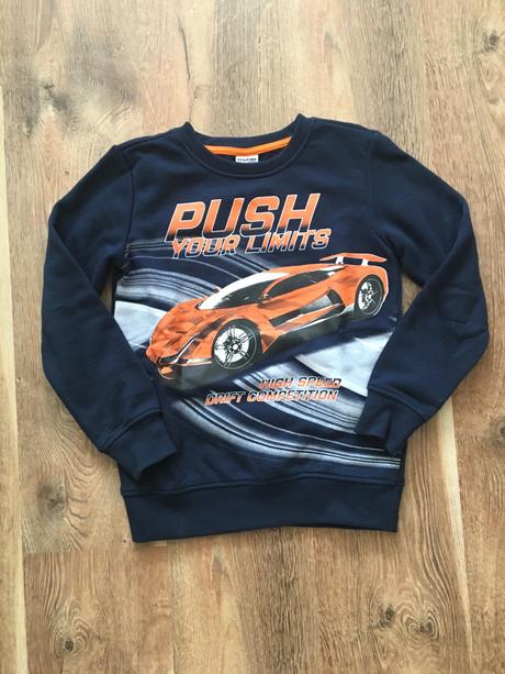 Mikina, chapter young,140