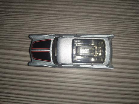 Auticko anglicak hot wheels,