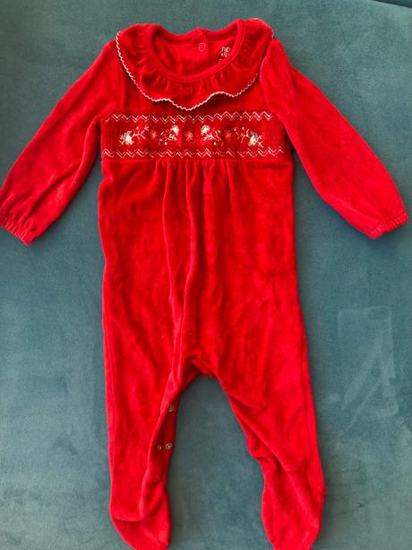 Body / pyzamko s folklornym motivom, f&f,74 / 80