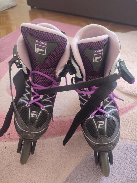 Kolieskové korčule, fila,32