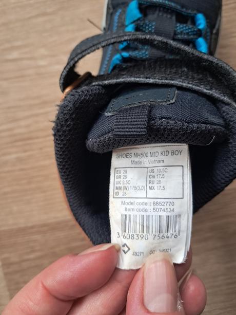 Krásne kotníkové topanky, quechua,28