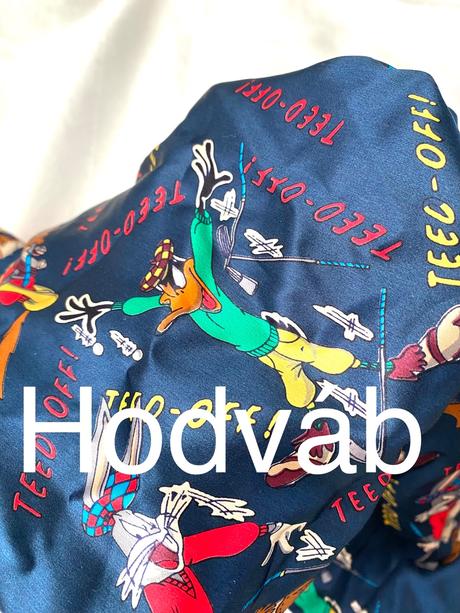 Hodvábna šatka / šál zajac bugs, 