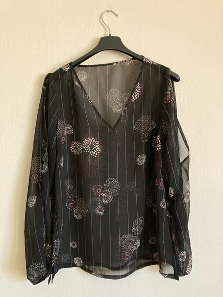 Šifónová kvietkovaná blúzka l, l