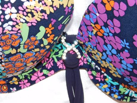 Kvalitná dámska plavková podprsenka, 36