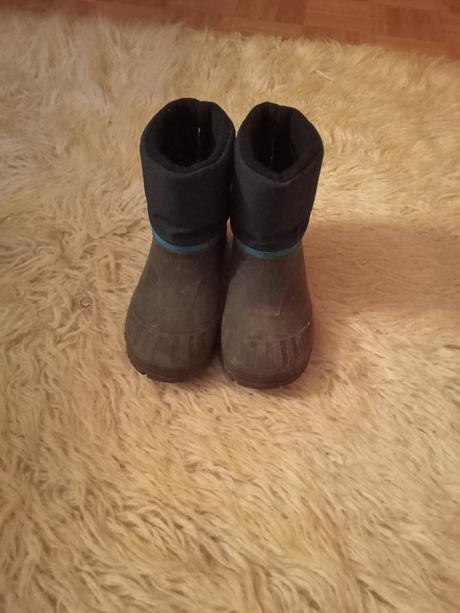 Snehulky aj do vodičky., quechua,28