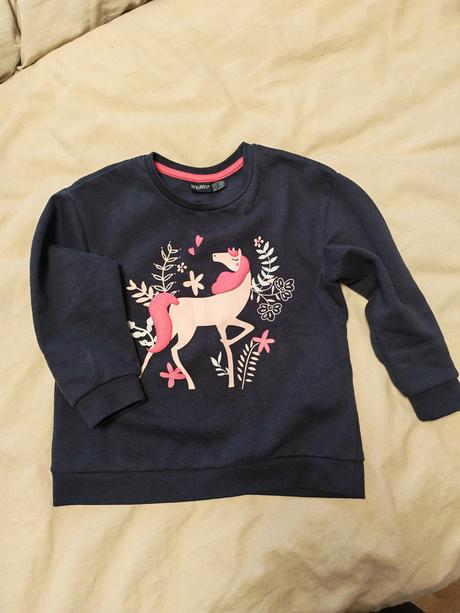 Mix oblečenia, 104–116