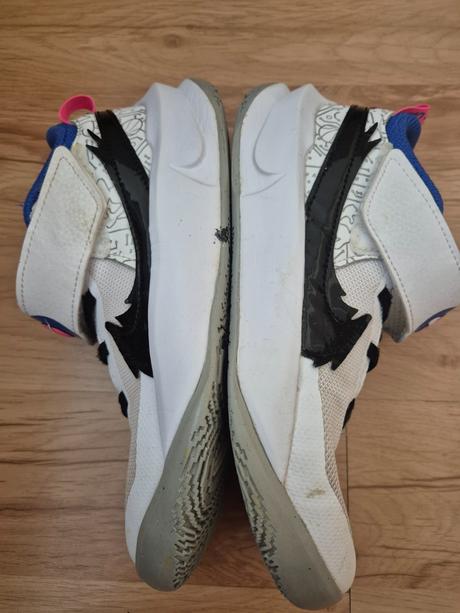 Dievčenské tenisky, nike,33
