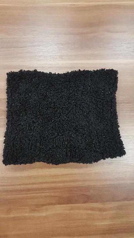 Čierny nákrčník 6 až 12 rokov, 128