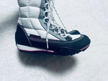 Biele snehule s kožušinkou zn. skechers originál, skechers,38 / 39