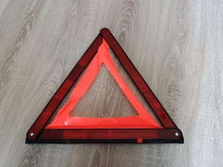 Výstražný trojuholník, 