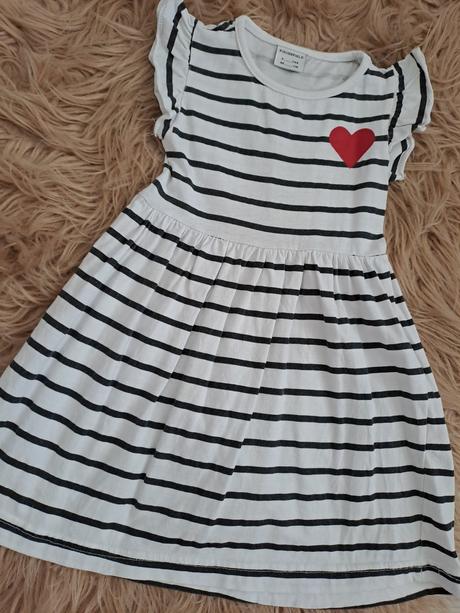 Letné šatičky, 98