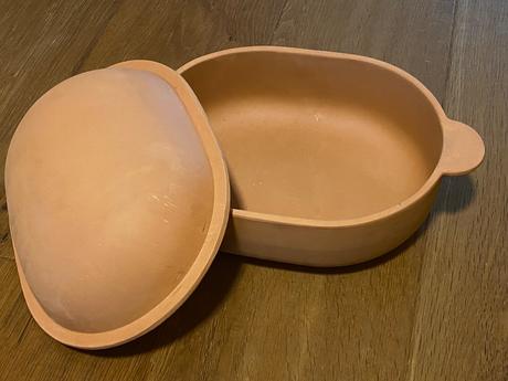 Rímsky hlinený hrniec s vekom terakotový, 