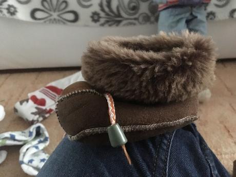 Kožené kožušinové capačky 17/18, 17