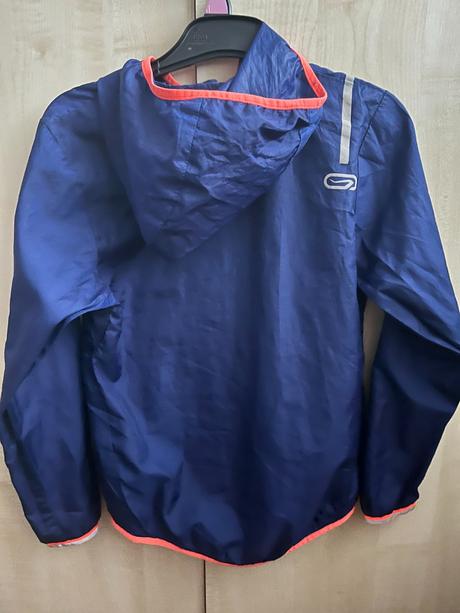 Športová bunda, decathlon,116