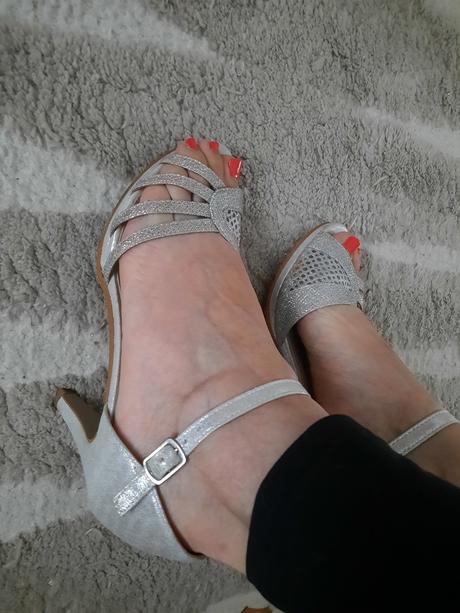 Krásne a pohodlné sandálky, 39