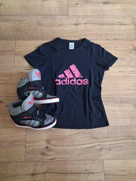 Tenisky adidas + tricko, adidas,39