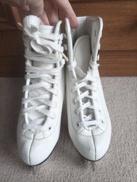 Dievčenské korčule veľ.33, 33