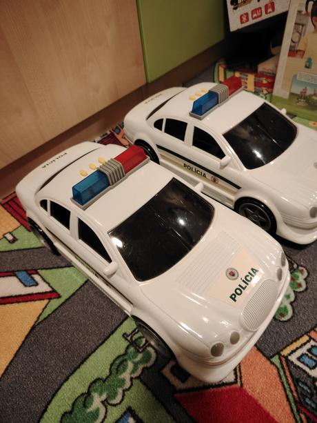 Policajné autá, 