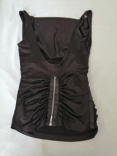 Elegantný top, s